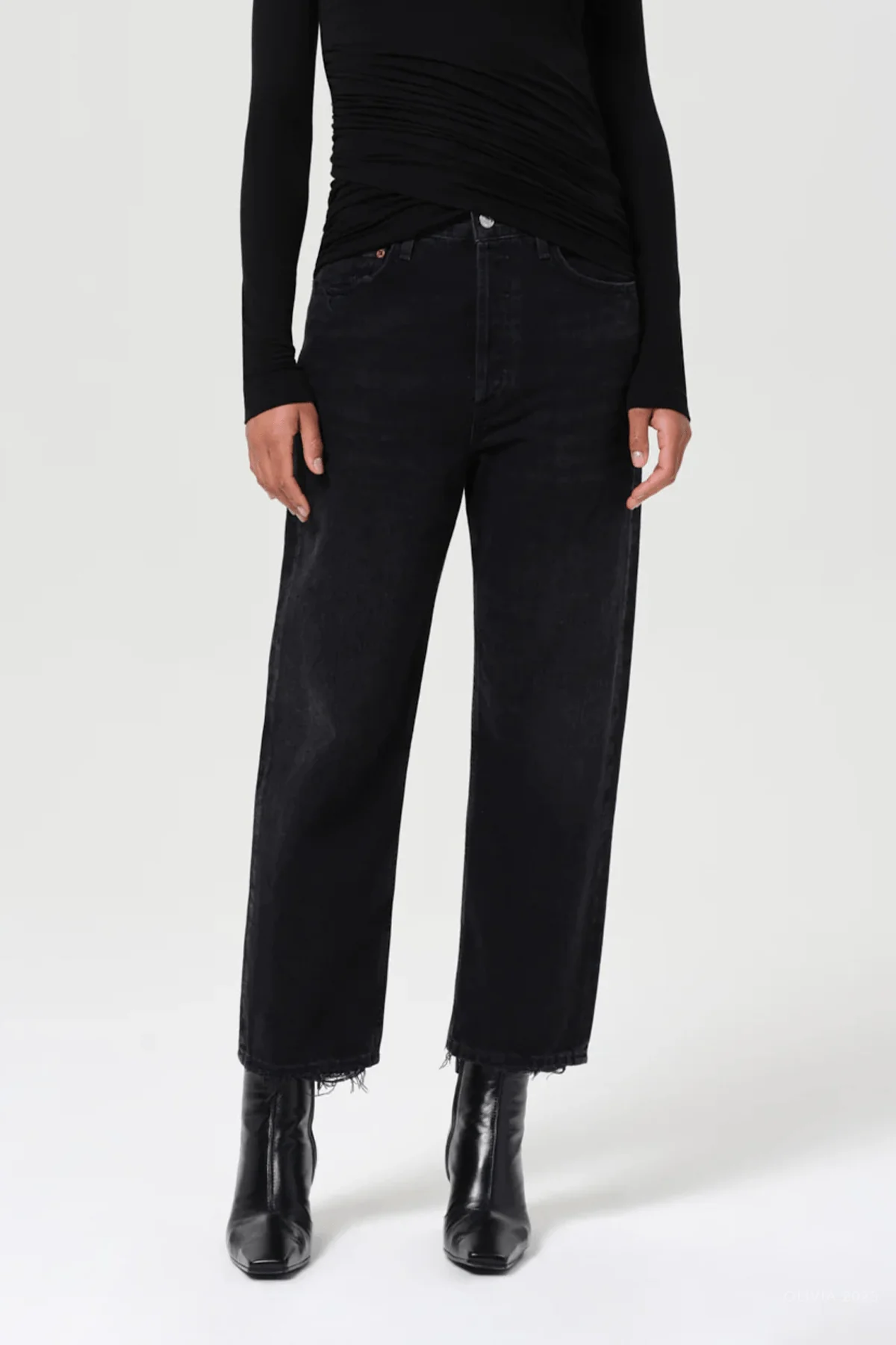 90's Crop Mid Rise Straight in Tar - Image 2