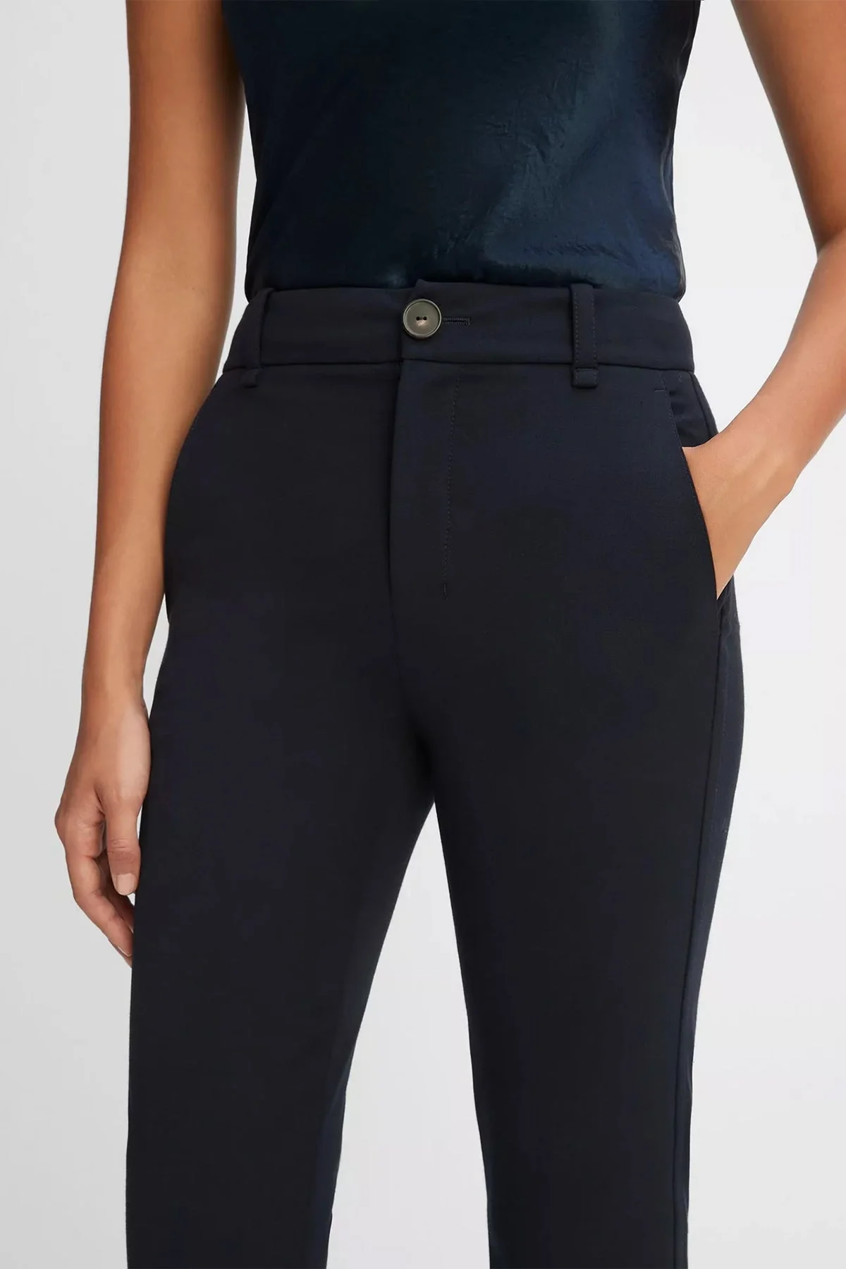 Cigarette Trouser in Coastal Blue - Image 4