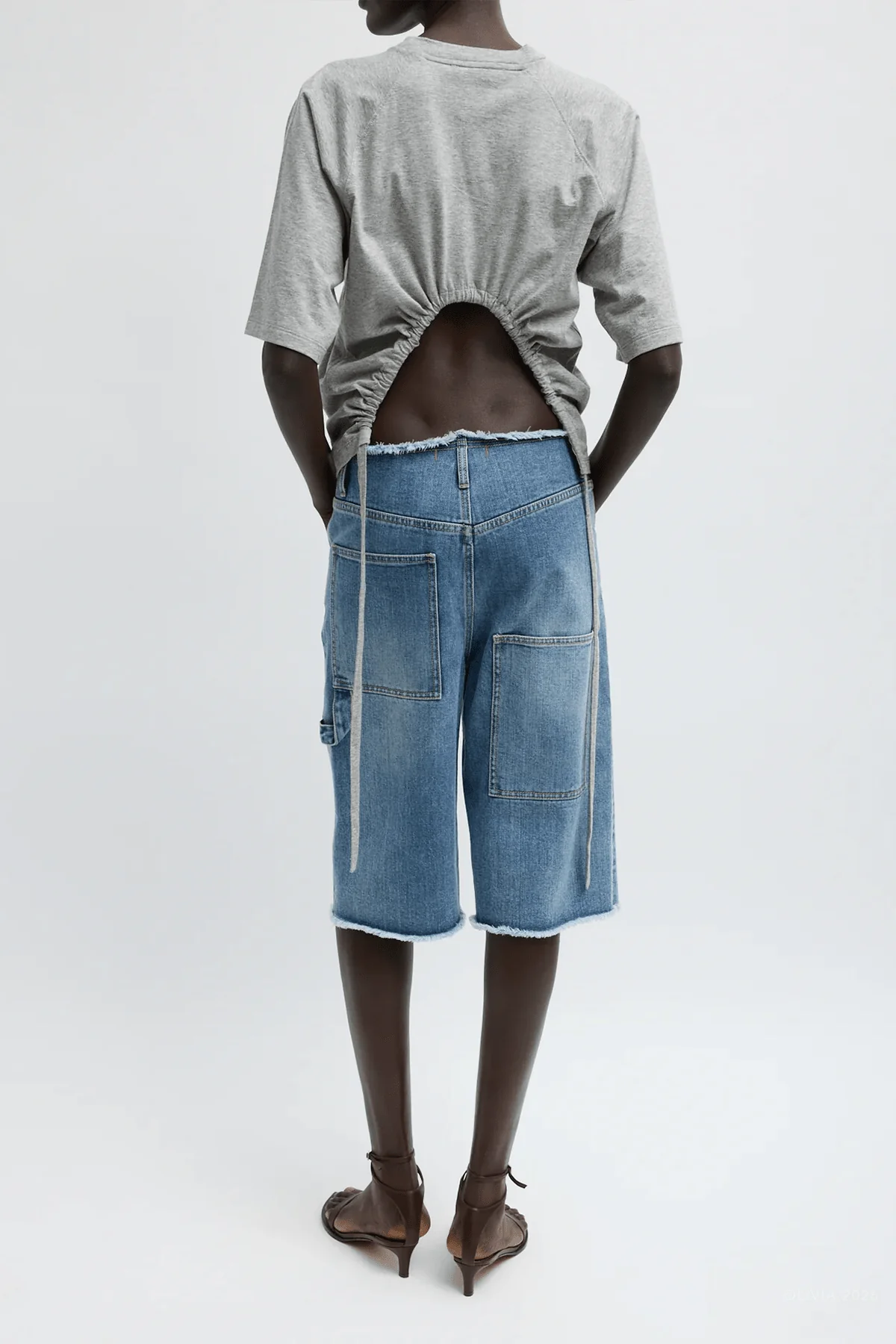 Classic Wash Denim Newman Short in Classic Blue - Image 3