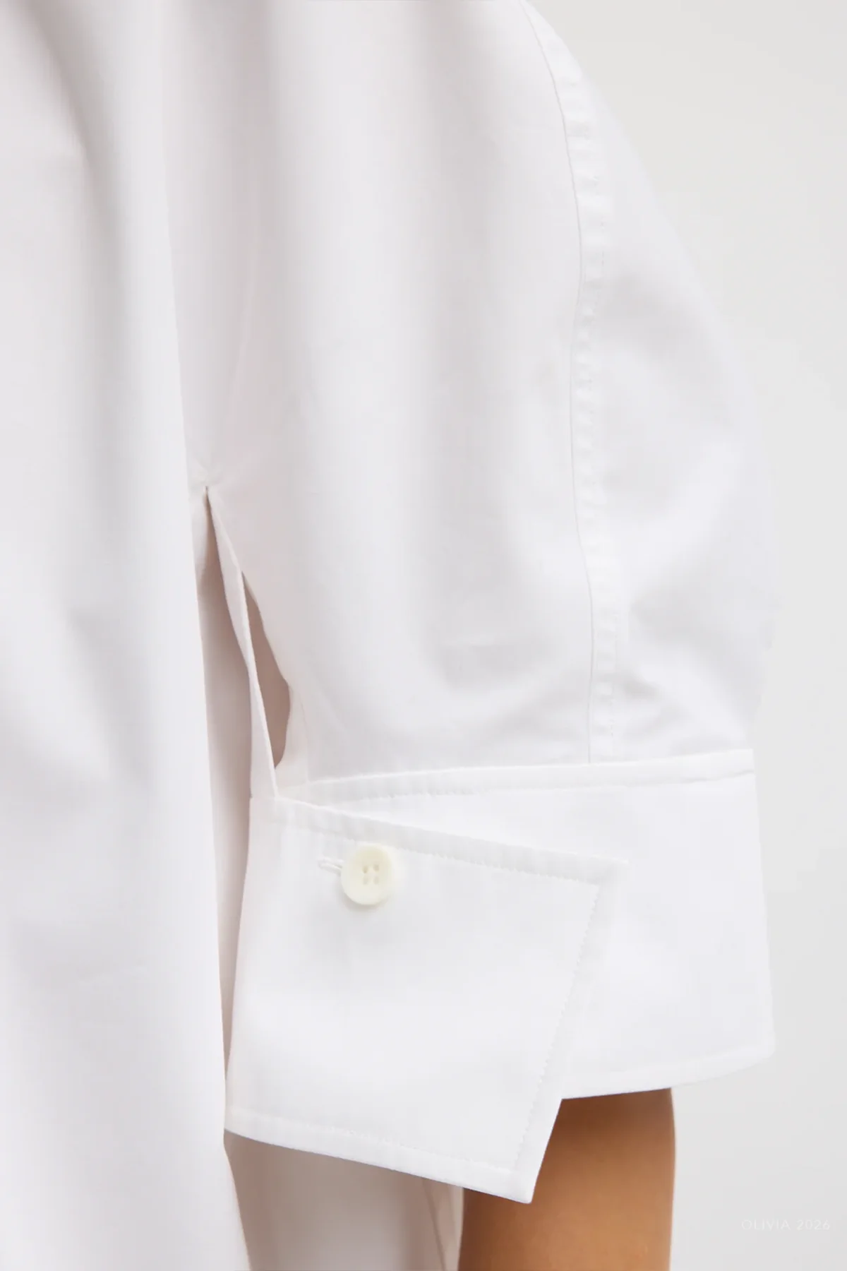 Compact Eco Poplin Reverse Sleeve Top in White - Image 4