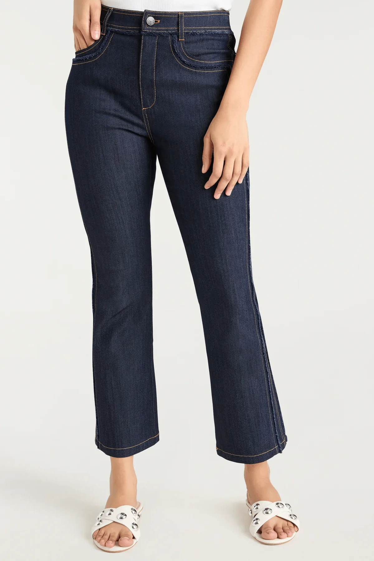 Cropped Sallie Pant in Indigo - Image 3