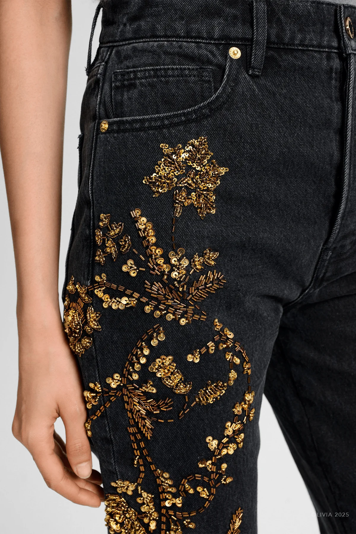 Daniela Embellished Straight-Leg Jean in Washed Onyx - Image 4