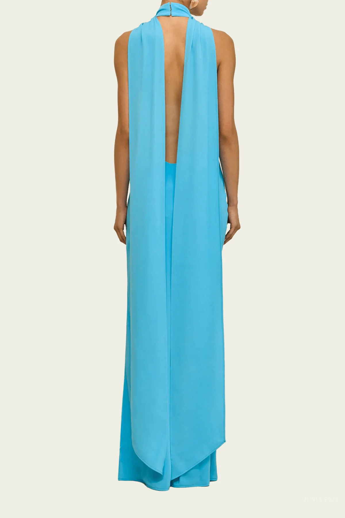 Doe Gown in Ibiza - Image 3