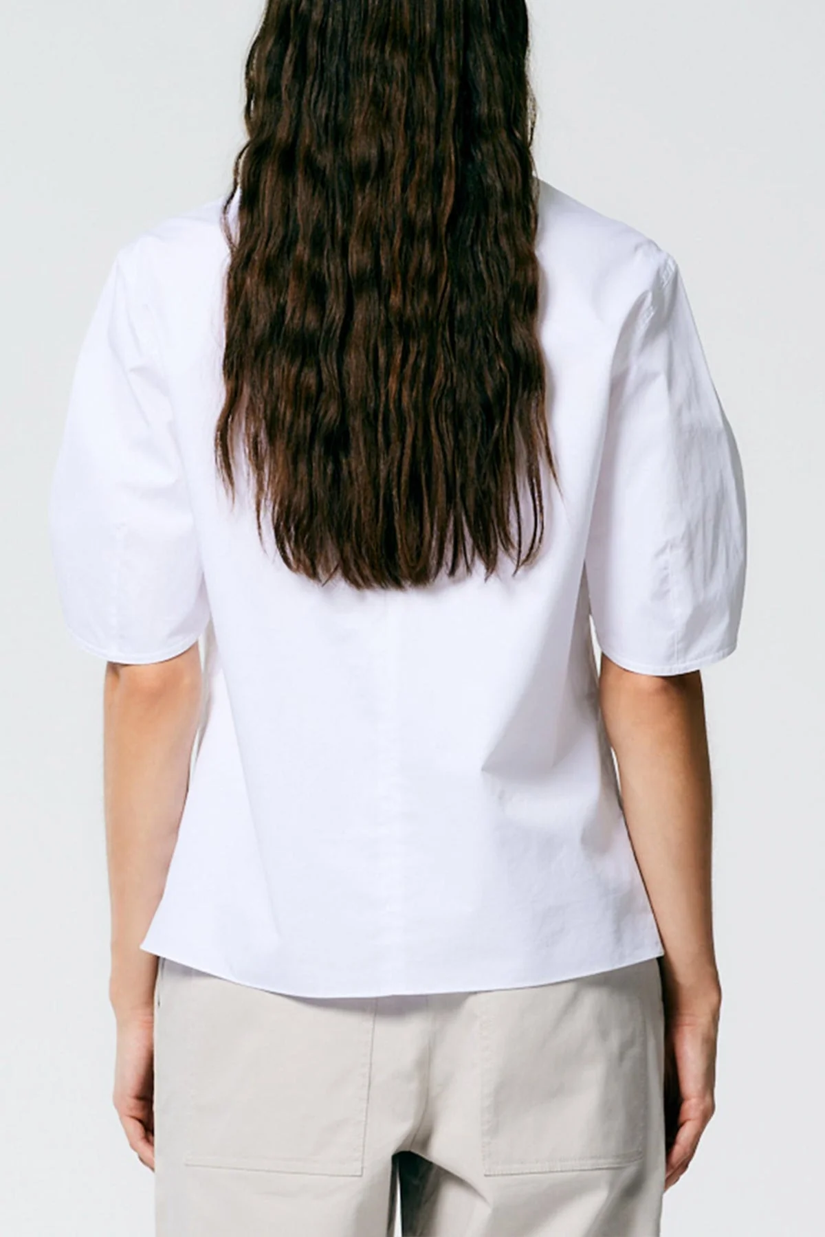 Eco Poplin Sculpted Sleeve Top With Cut Out Detail in White - Image 2