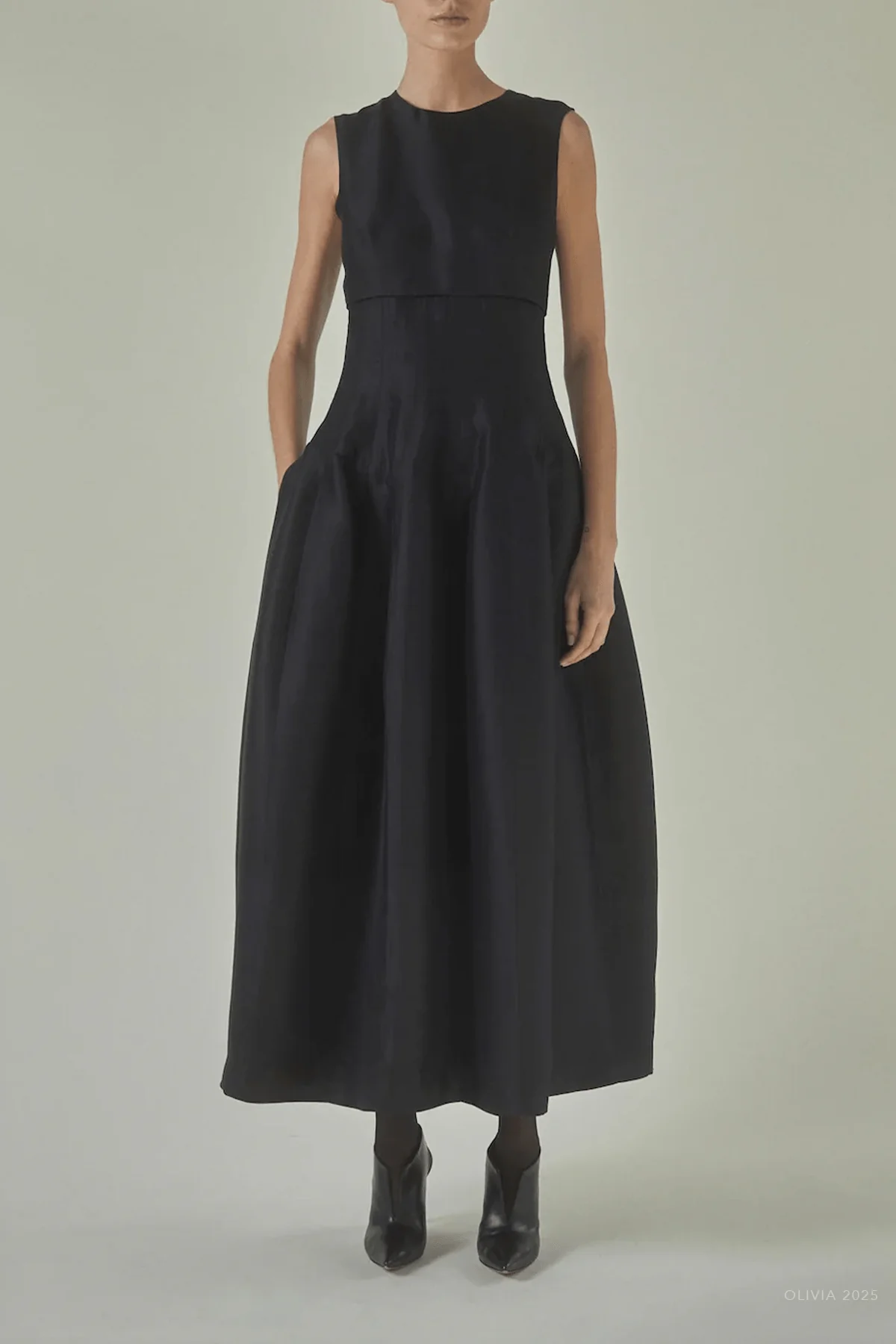 Estefania Dress in Black - Image 2