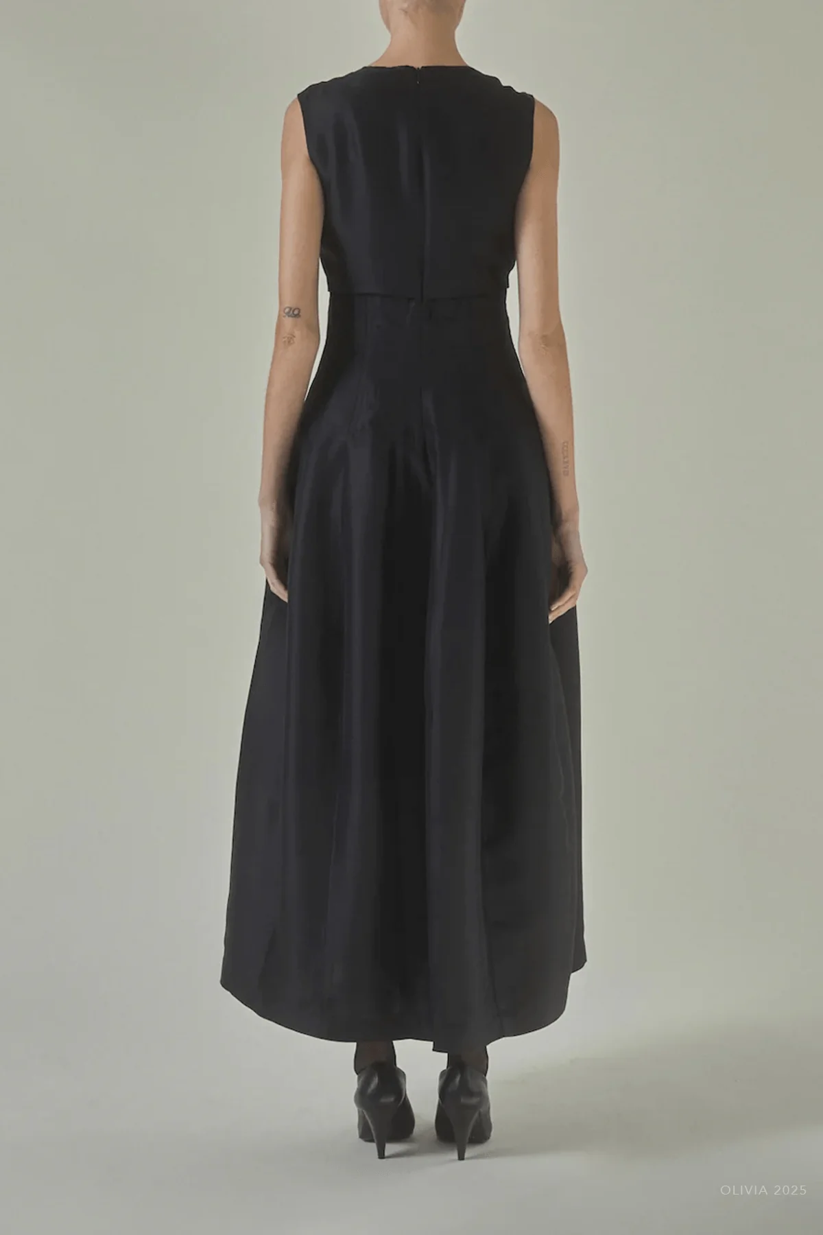 Estefania Dress in Black - Image 3