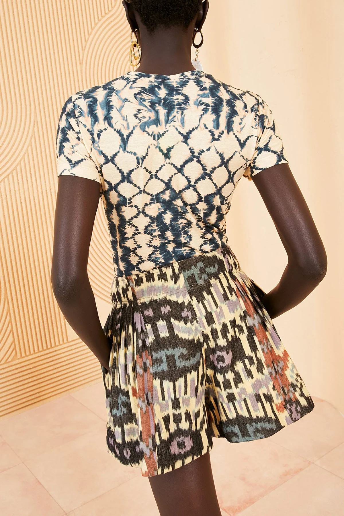 Estelle Printed Cotton Crewneck T-Shirt in Fossil - Image 3