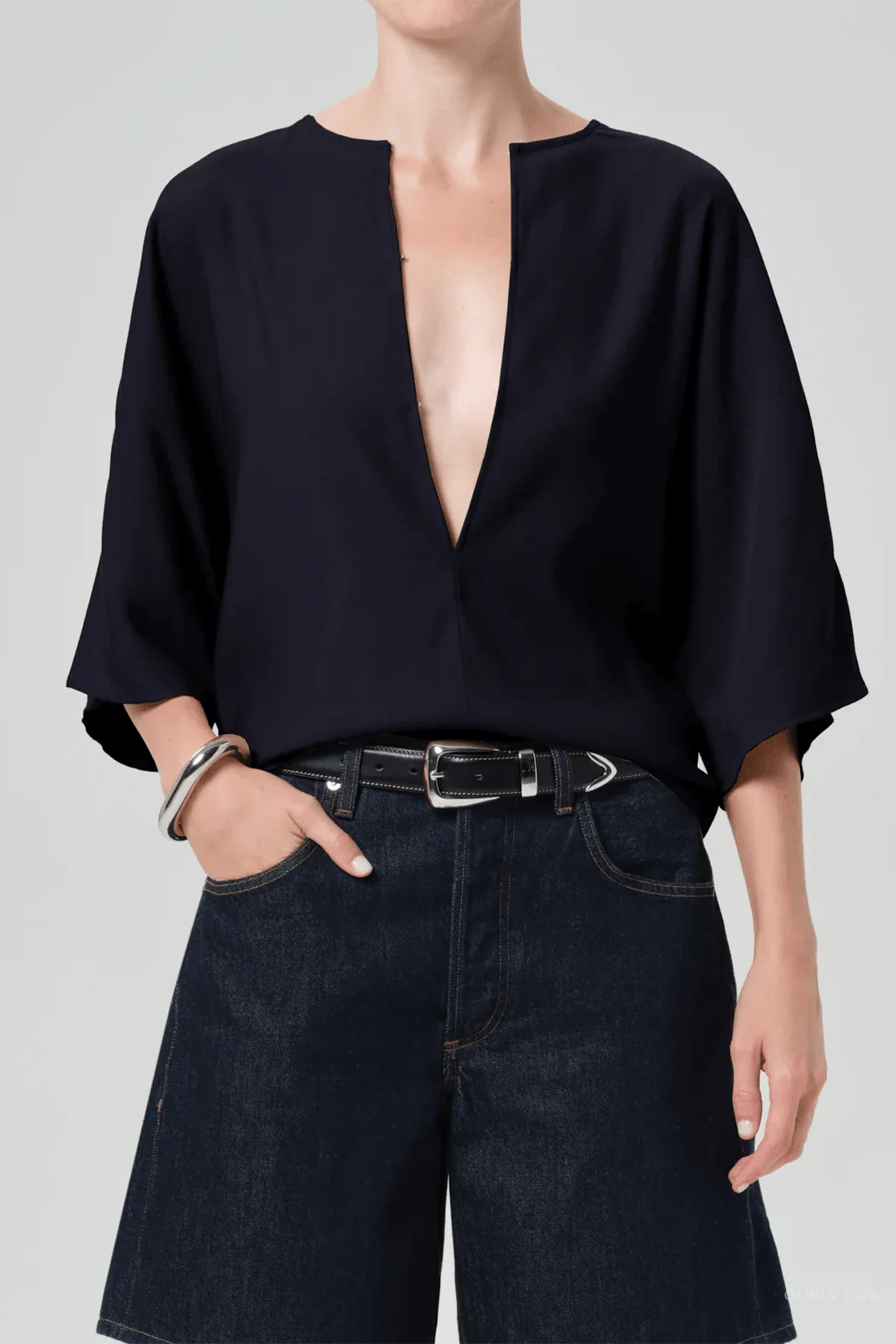 Franca Shirt in Navy - Image 2