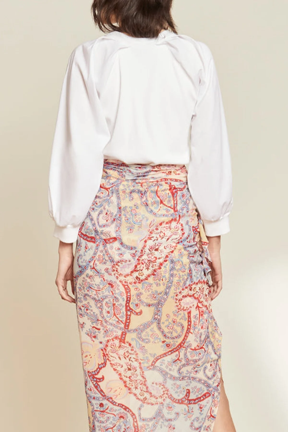 Gibson Pleat-Sleeve Top in White - Image 3