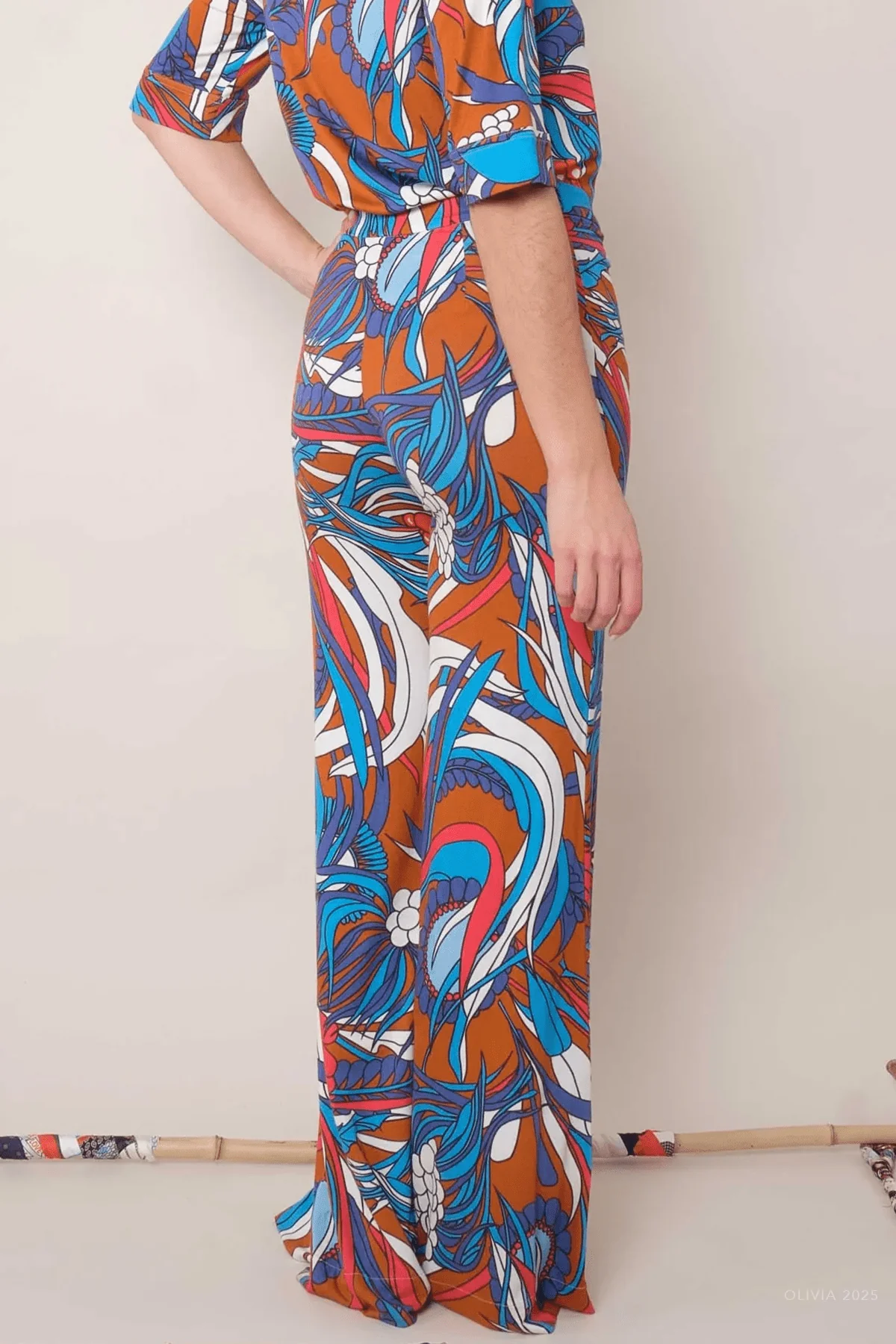 Giudecca Pants in Spice Coral - Image 2