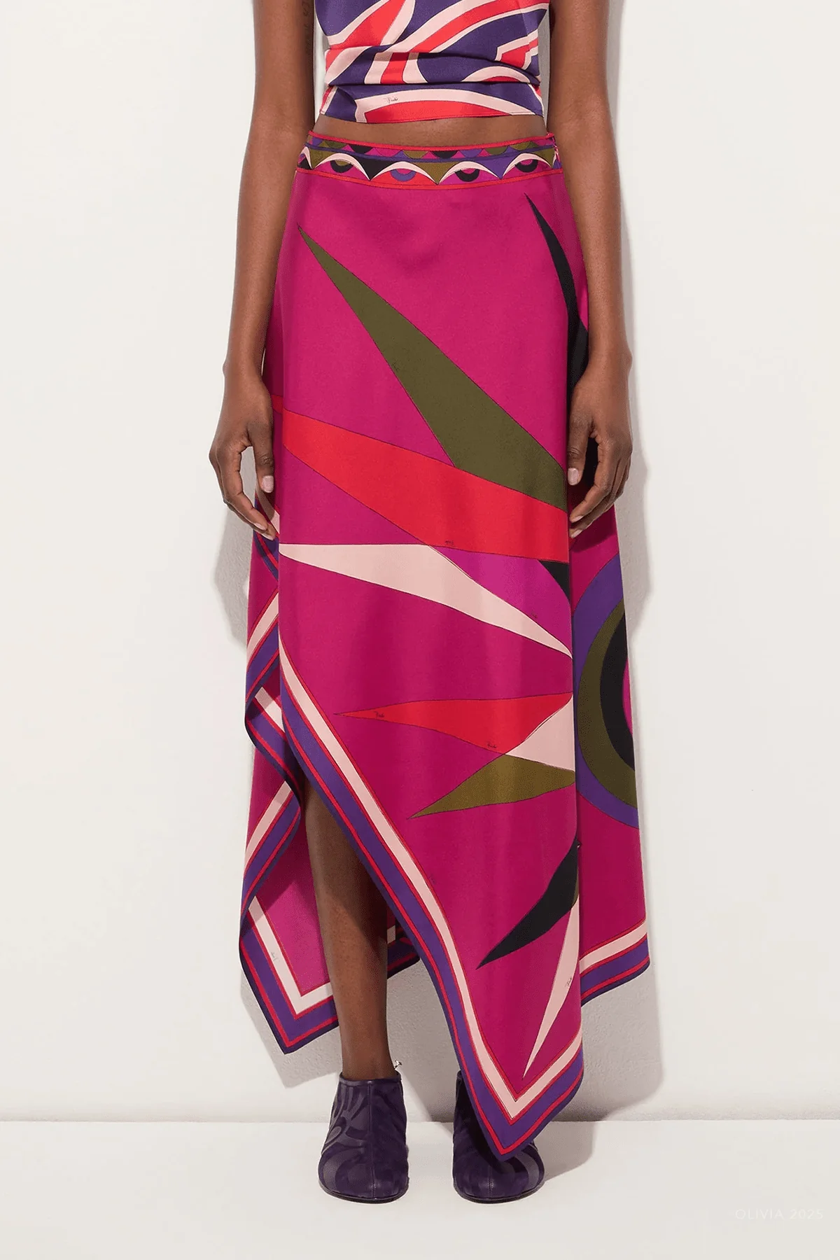 Hawaii-Print Asymmetrical Skirt in Multicolor - Image 2