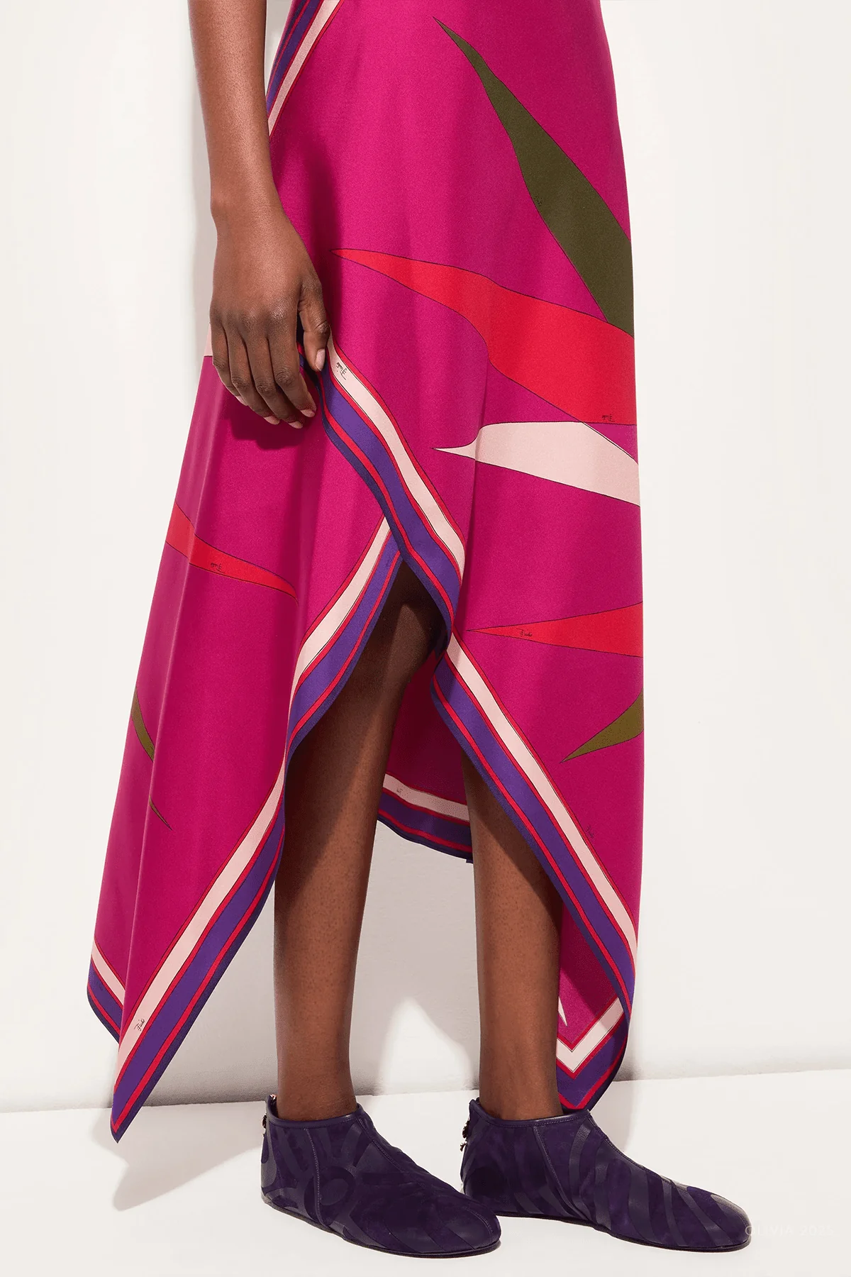 Hawaii-Print Asymmetrical Skirt in Multicolor - Image 4