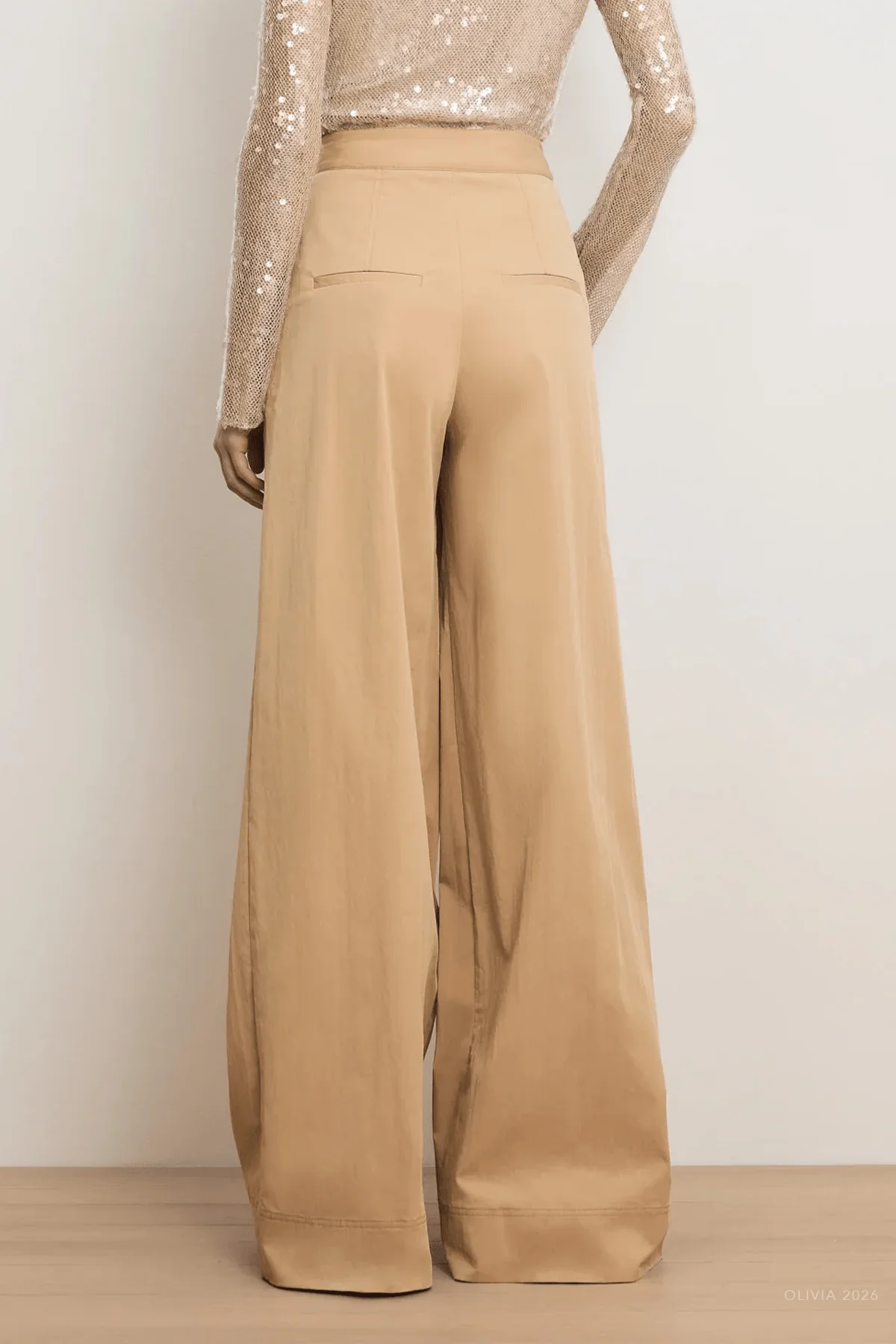 Heron Crossover Waistband Pant in Khaki - Image 3
