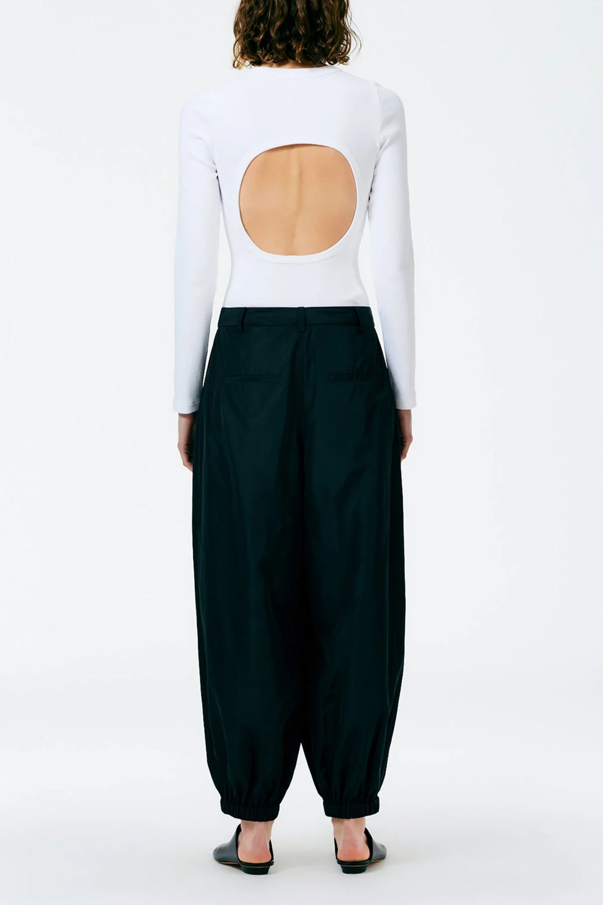 Italian Sporty Nylon Eden Pleated Balloon Long Pant in Black - Image 2