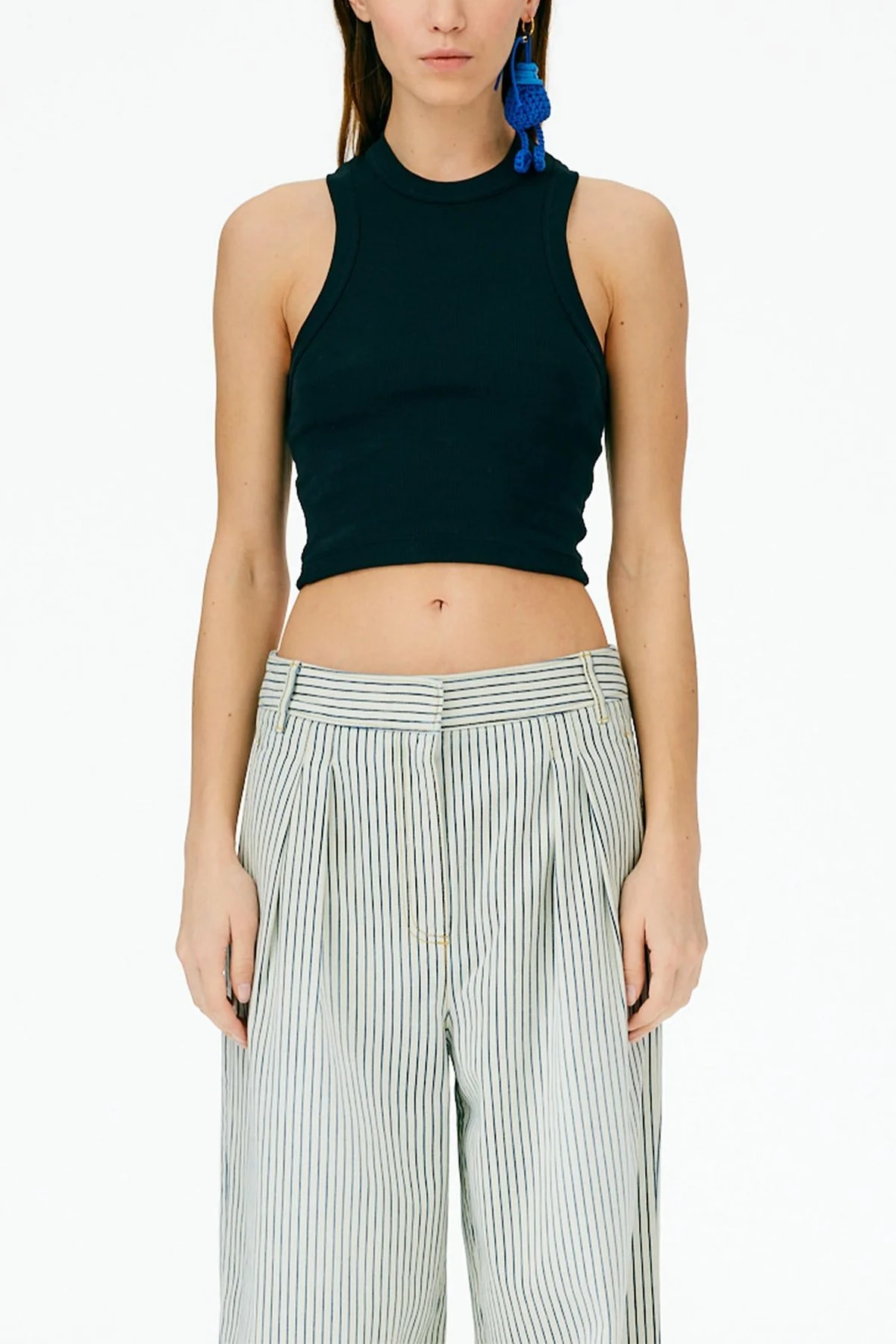 Ribbed T-Shirt Cropped Tank in Black - Image 2