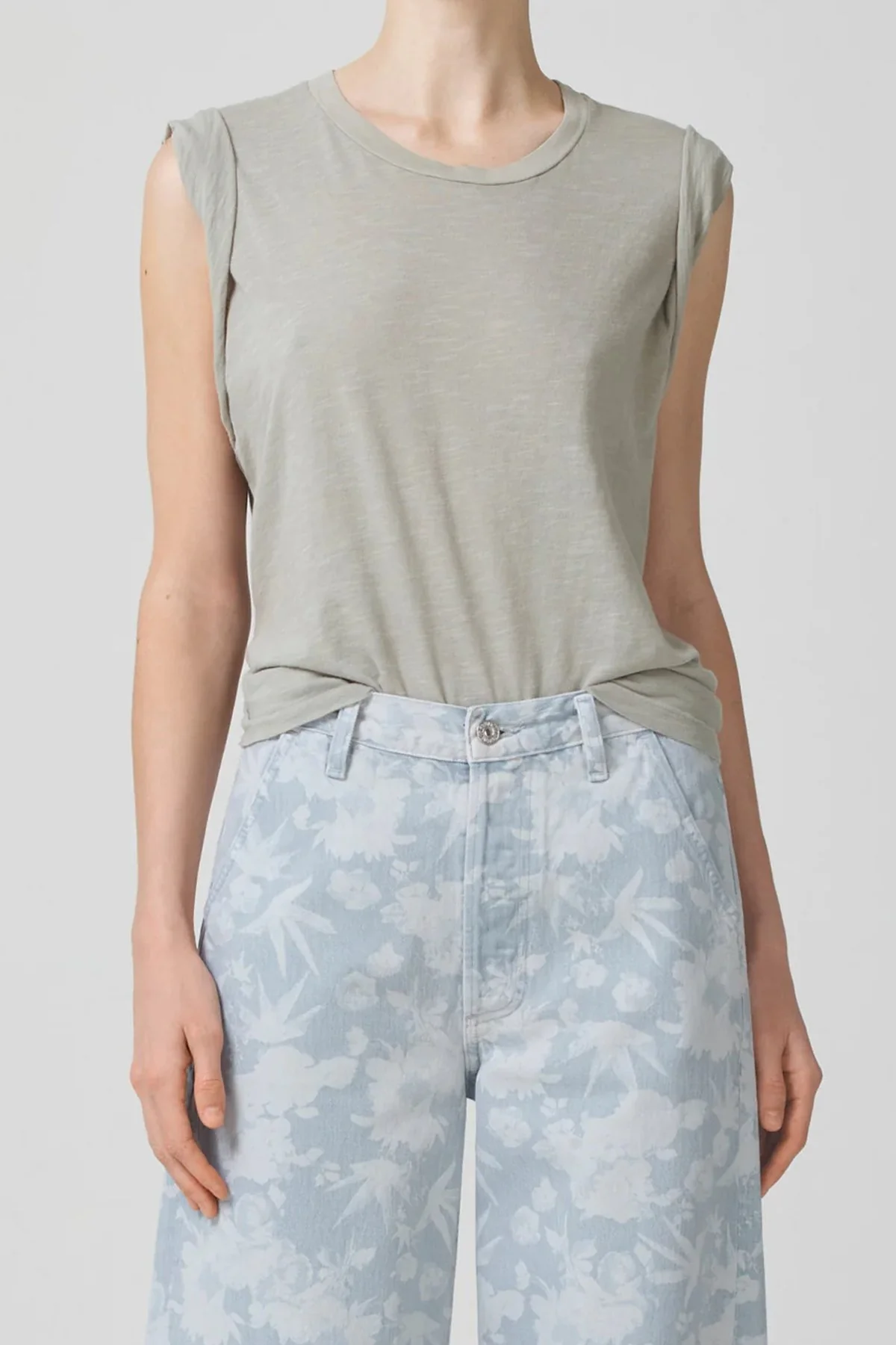 Kelsey Roll Sleeve Tee in Andes - Image 2