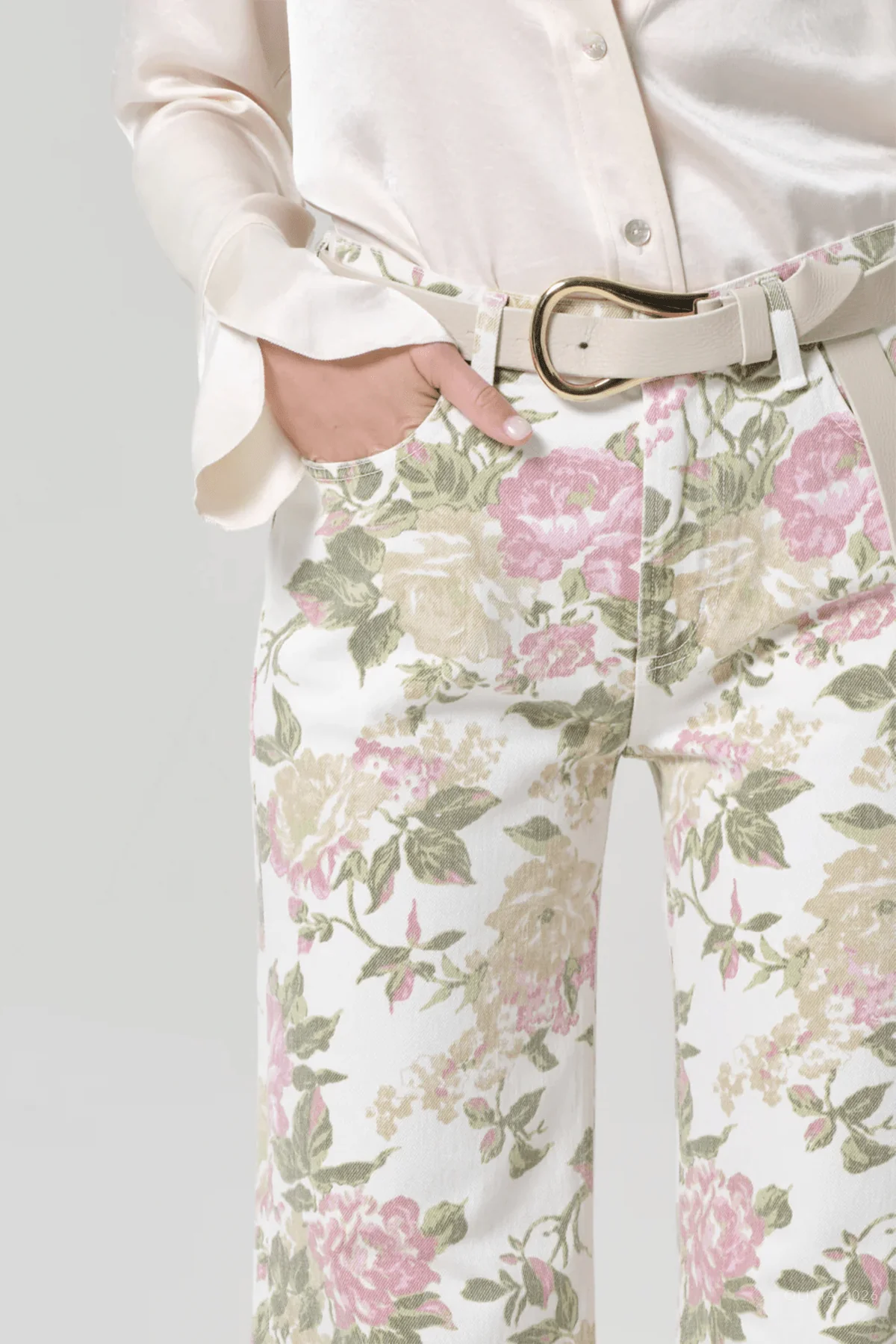 Kimberly 70's Flare in English Rose - Image 4