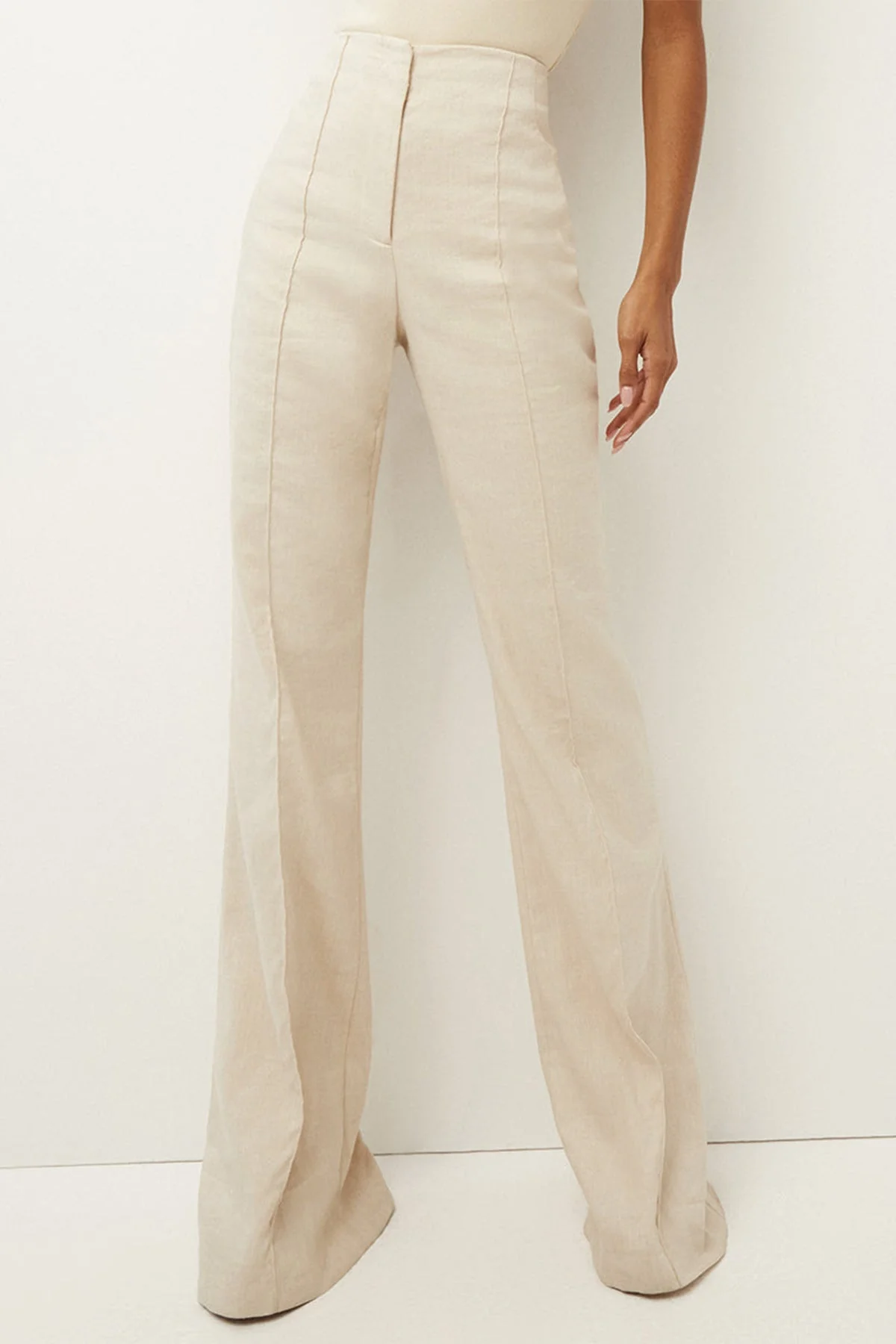 Komi Linen Pant in Limestone - Image 2