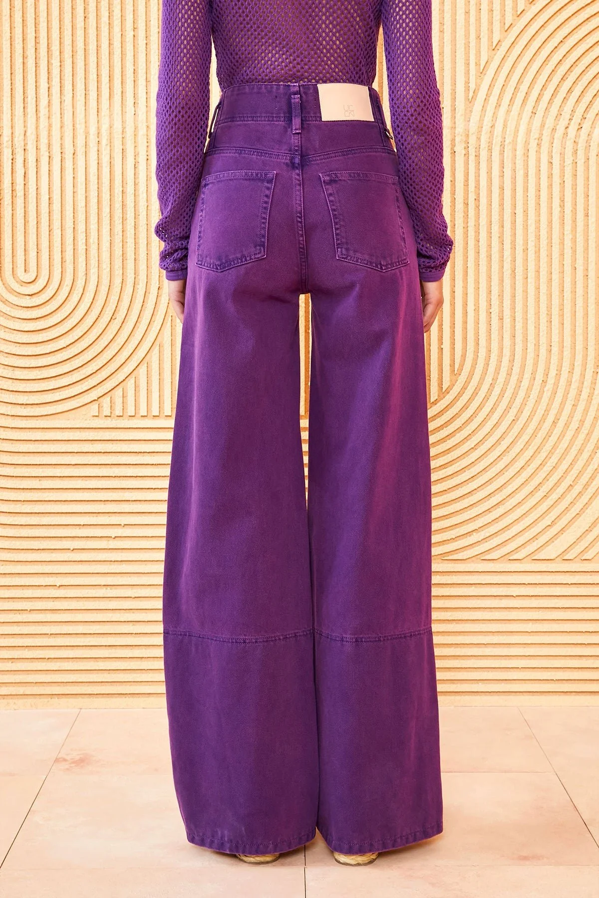 Margot High-Rise Wide-Leg Jeans in Cassis Wash - Image 3
