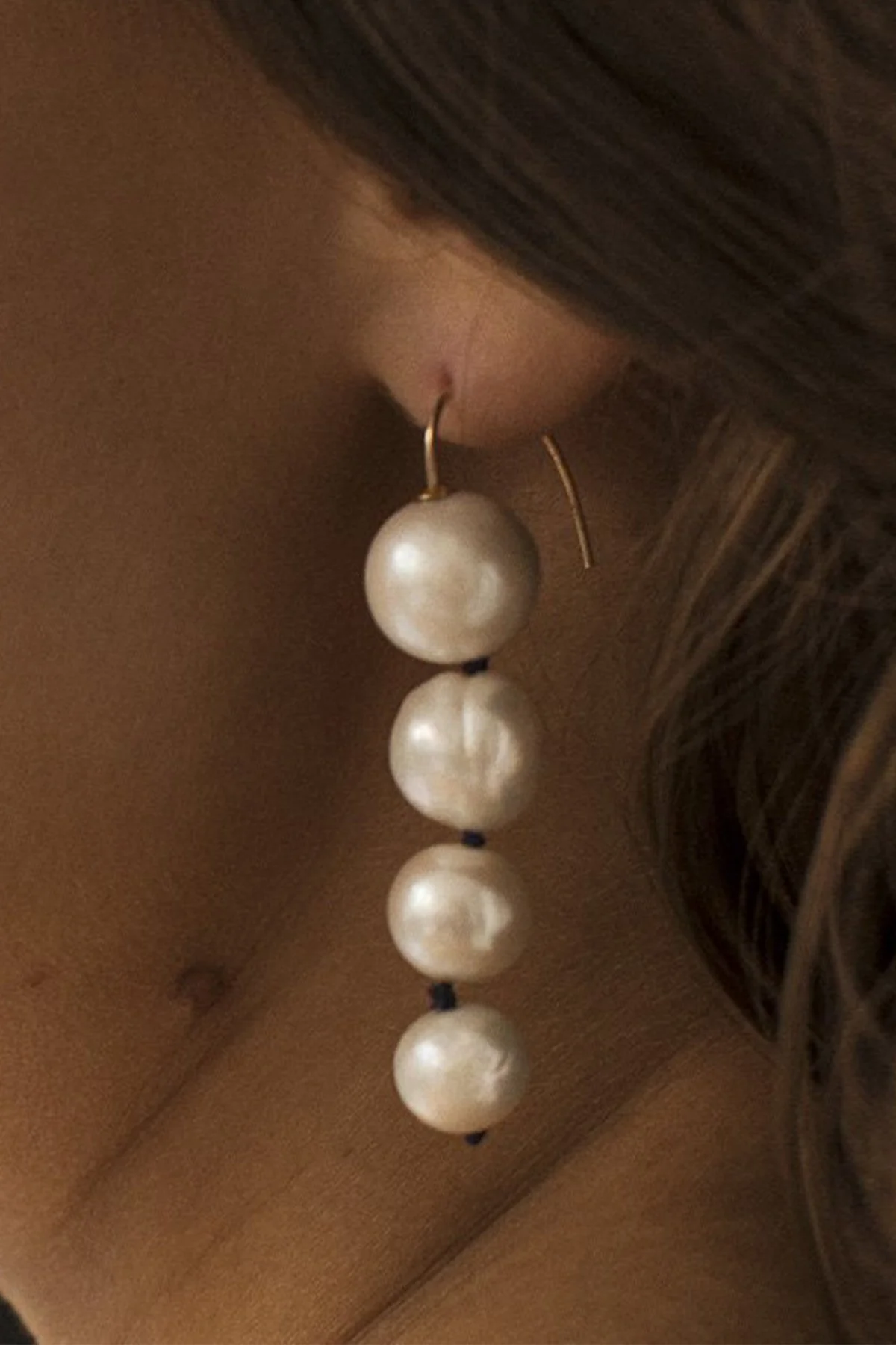 Marguerite Earrings in Pearl - Image 2