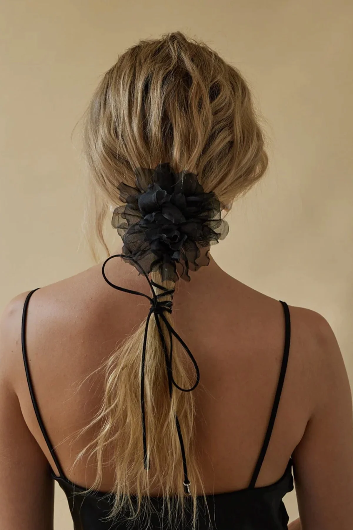Nyla Flower Choker in Black - Image 2
