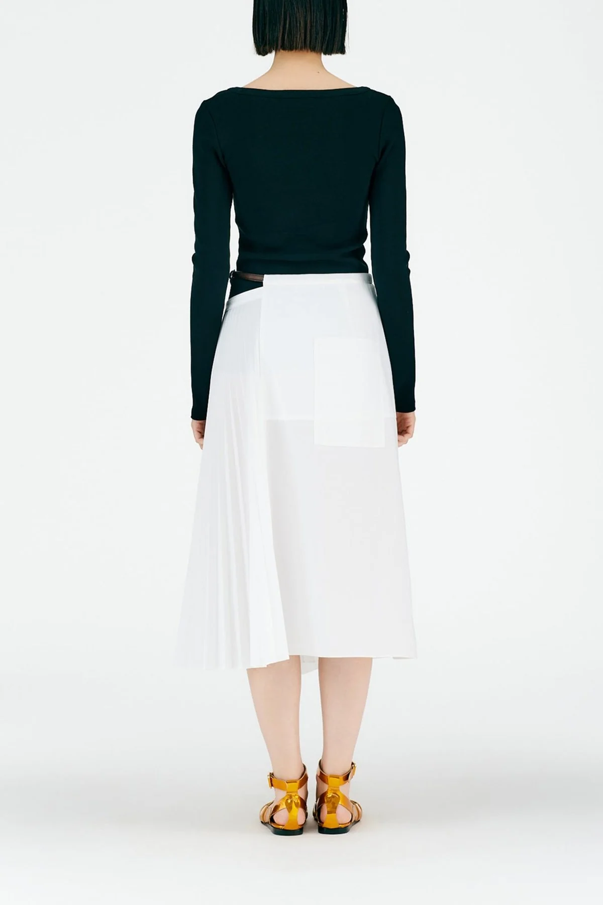 Pleated Cotton Leather Wrap Skirt in White - Image 3