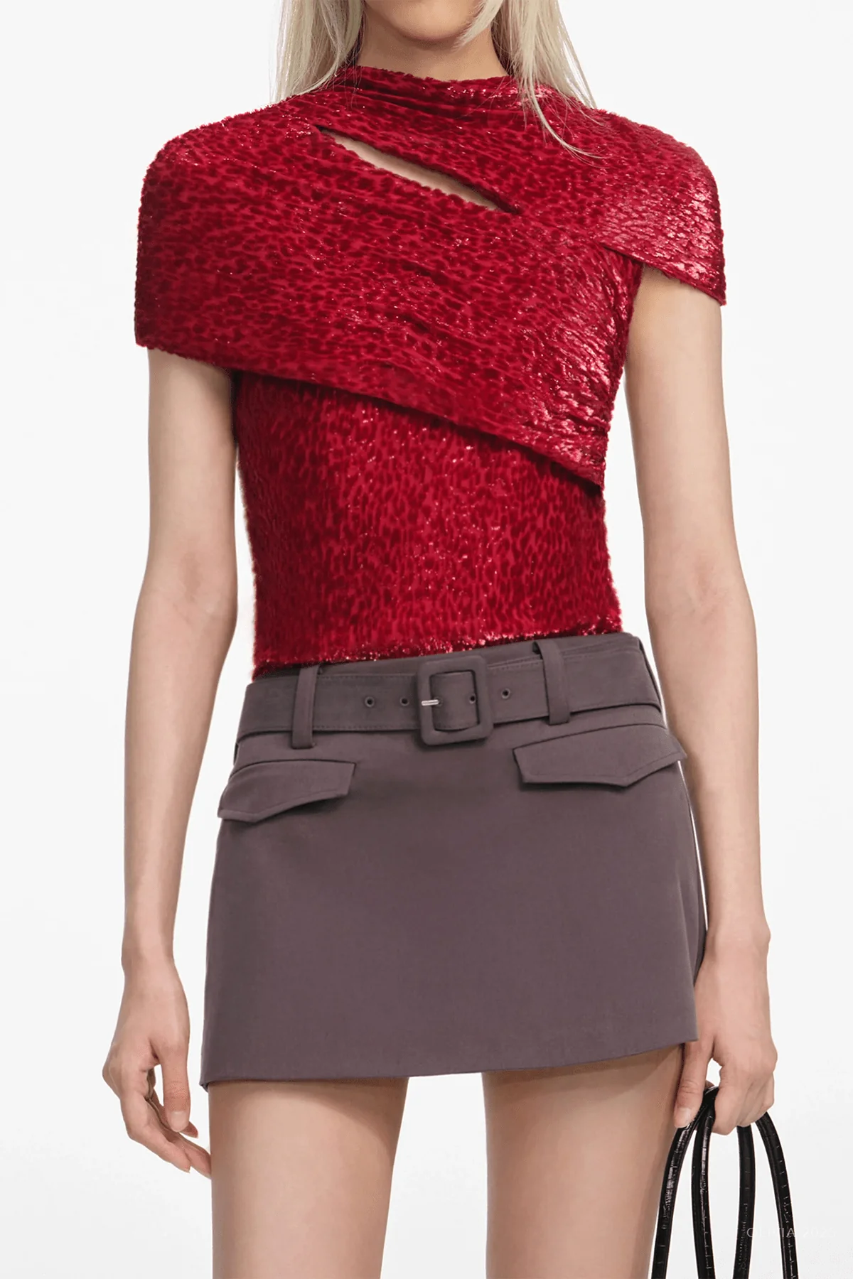 Red Fil Coupe Cut Out Top - Image 2