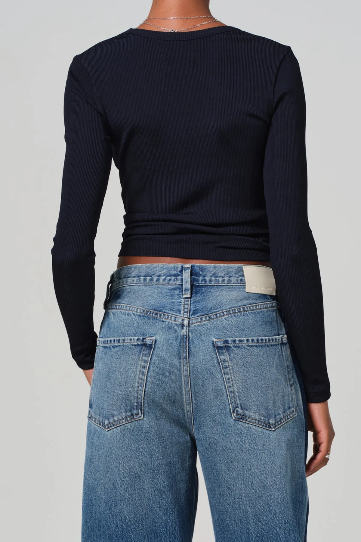 Rumi Scoop Neck in Navy - Image 2