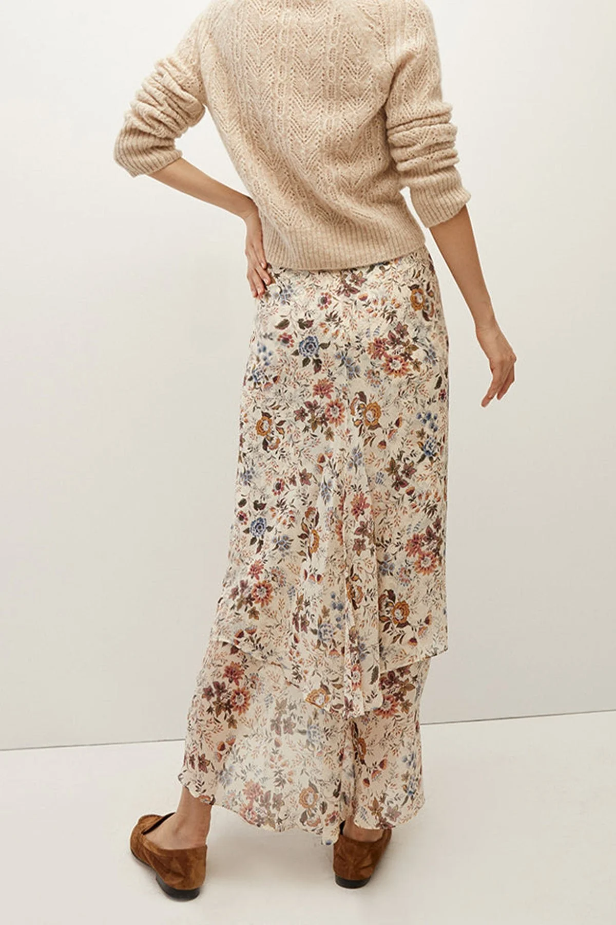Sira Floral Silk-Georgette Skirt in Ecru Multi - Image 3