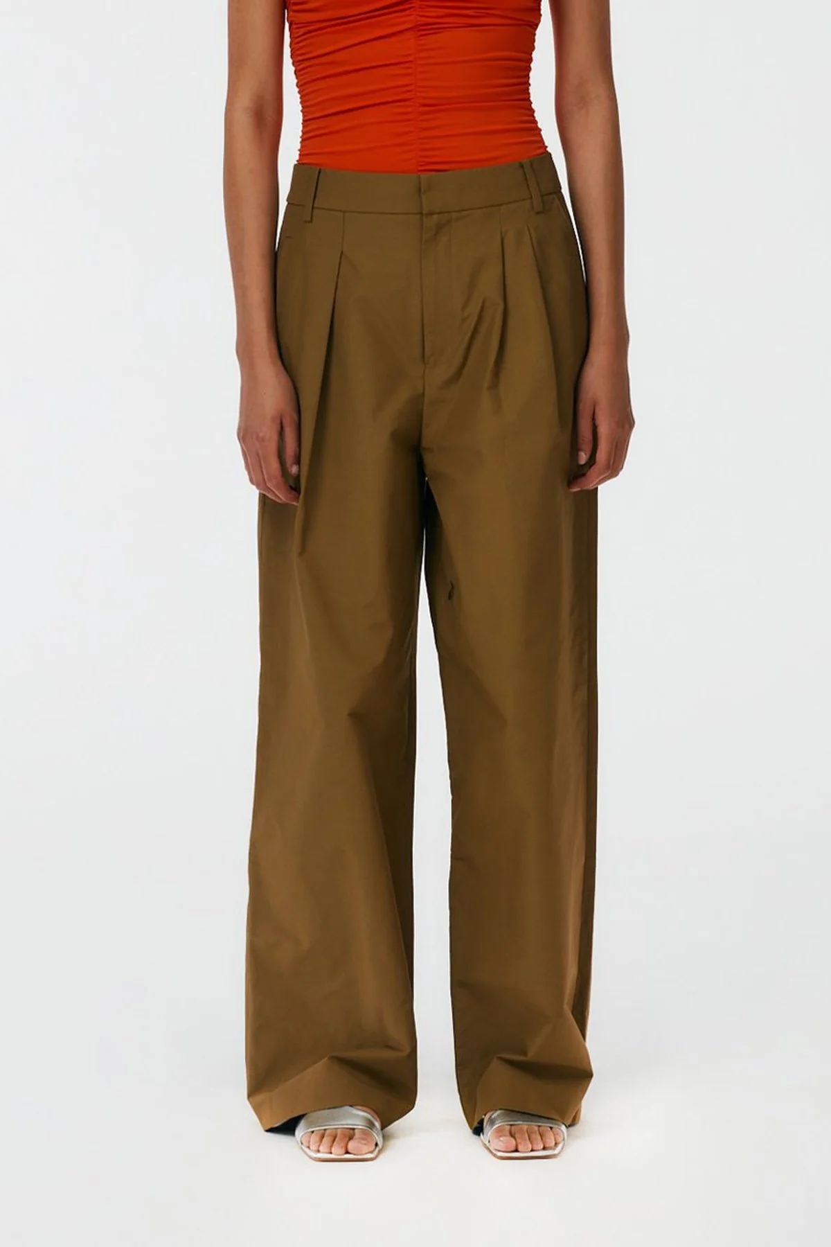 Stella Pant in Beige - Image 2