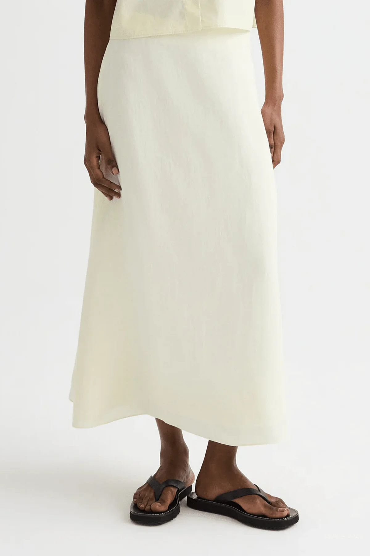 The A-Line Skirt in Glass Green - Image 2