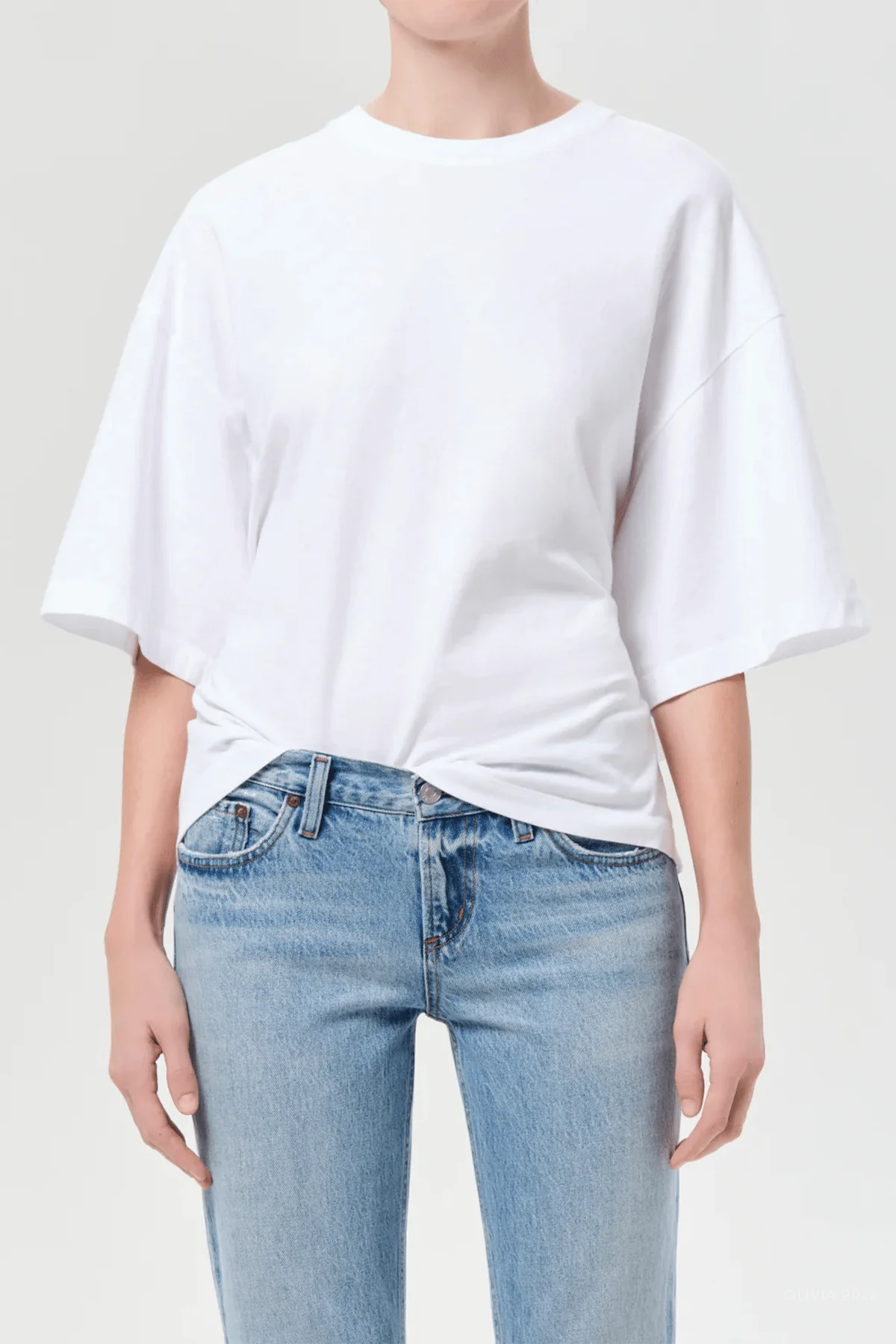 Theo T-Shirt in White - Image 2