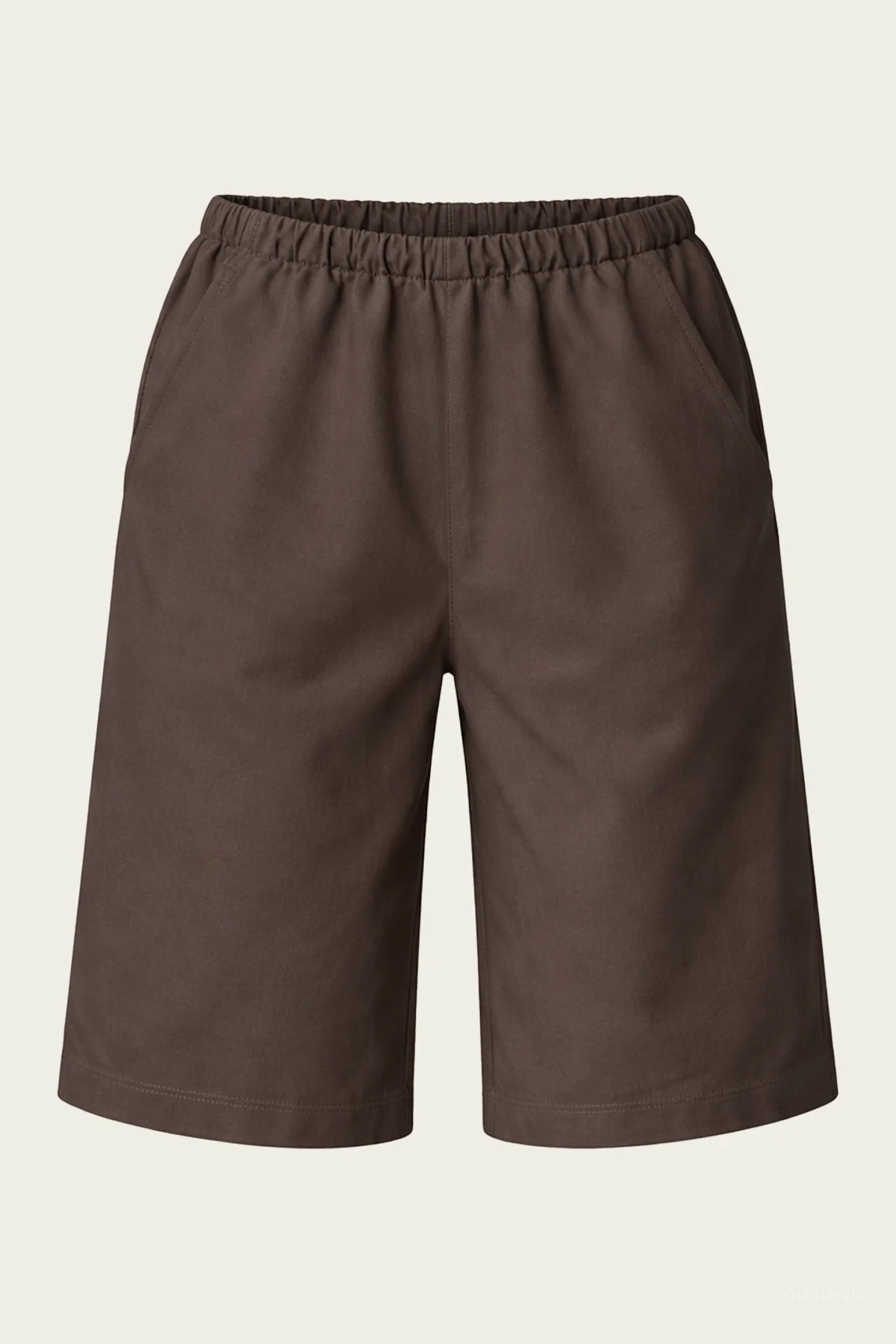 Twill Bermuda Short in Chocolate