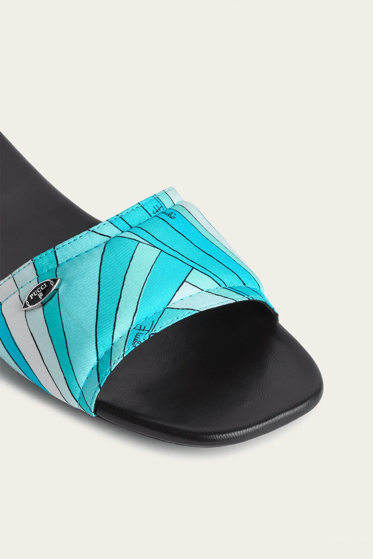 Yummy Sandals in Turquoise - Image 3